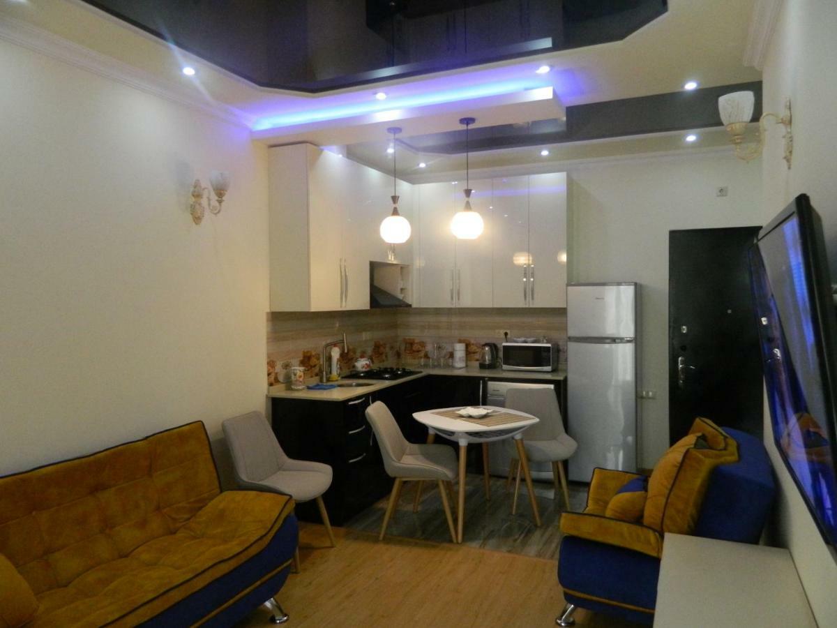 Chemi Saxli Apartment Batumi Eksteriør bilde
